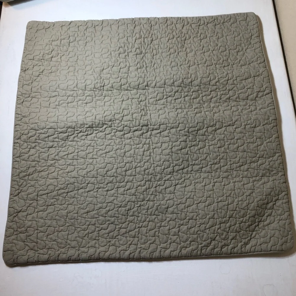 IKEA Alina Square Sham 26x26, EUC, Tan, Quilted, pet/smoke free home